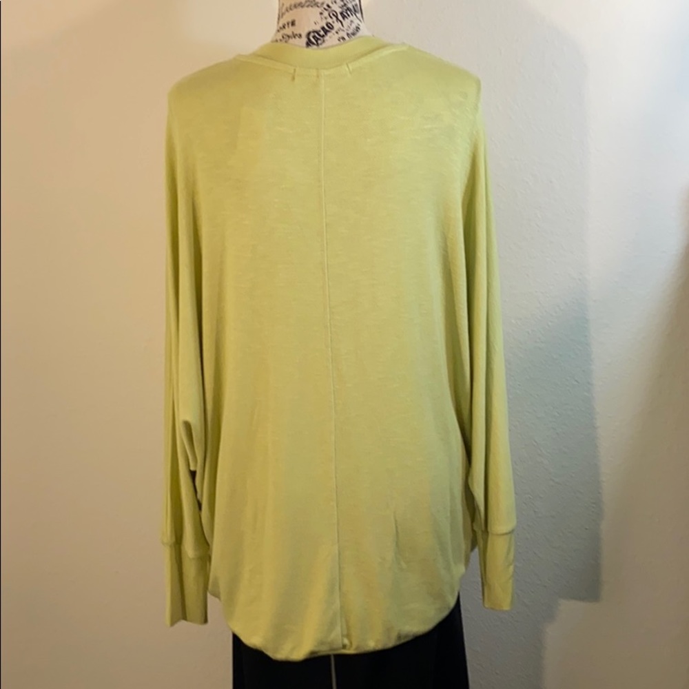 NWT Anthropologie Eri & Ali Lime Green Sweater - Picture 3 of 7
